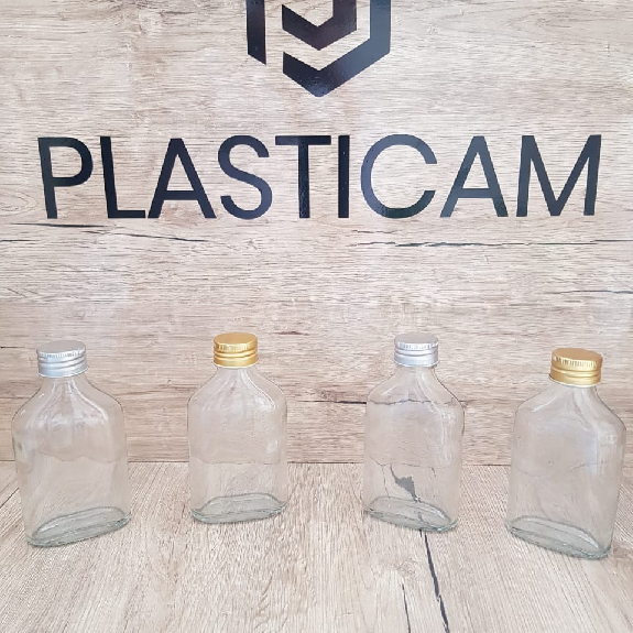 Flat glass bottle